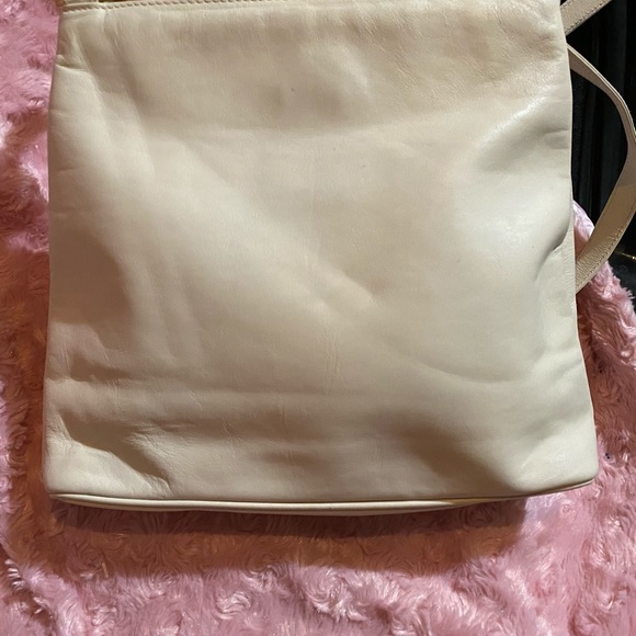 Paloma Picasso Shoulder bag/cross body bag. NWOT. - Picture 9 of 11